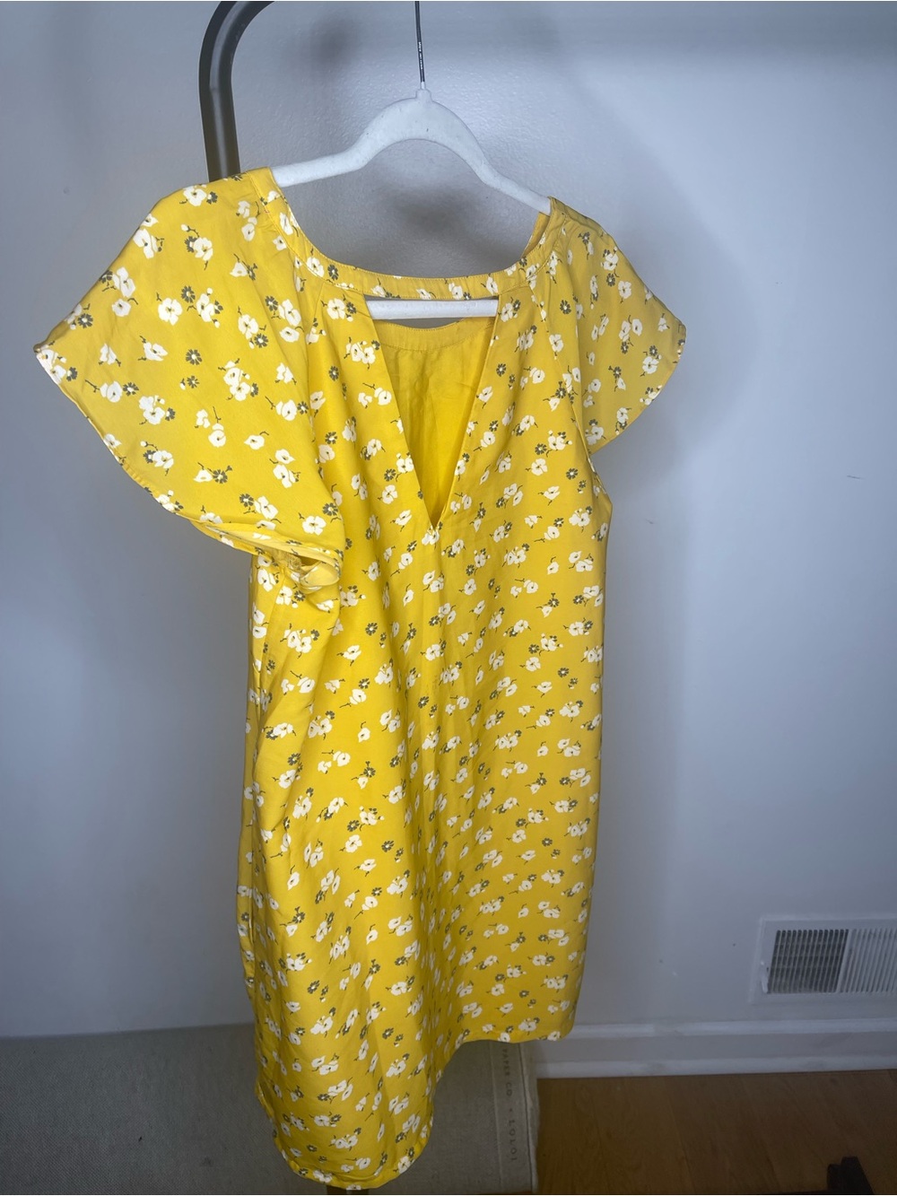 Abercrombie & Fitch Yellow Floral Dress - Picture 2 of 4